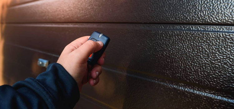 automatic door opener with remote control in Calipatria